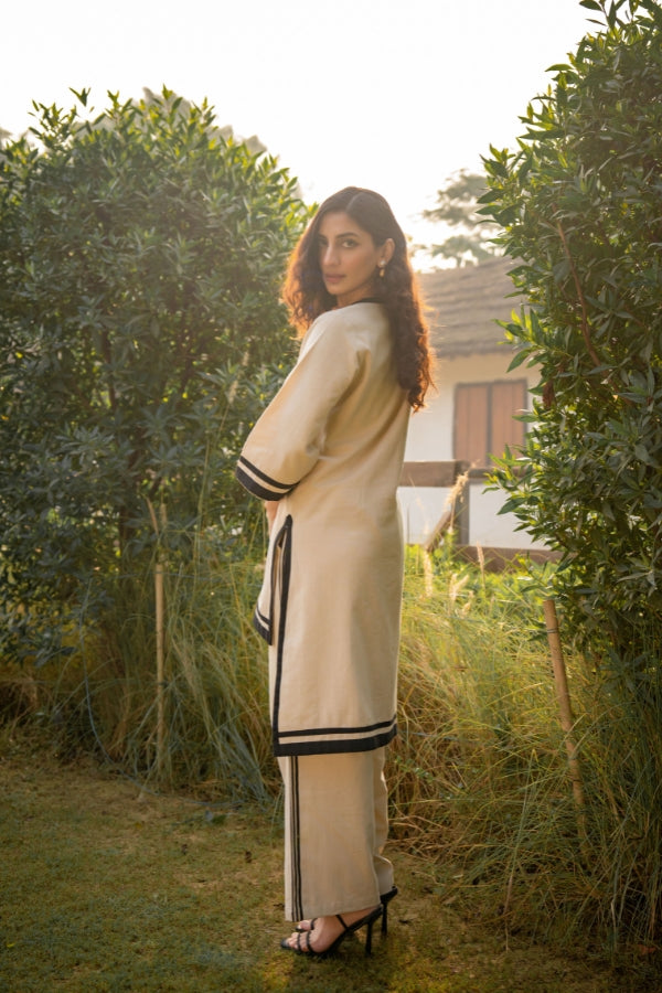 Beige V-Neck Co-Ord Set π« Black Thread Embroidery & Border Detailing π€ Perfect for All Occasions π