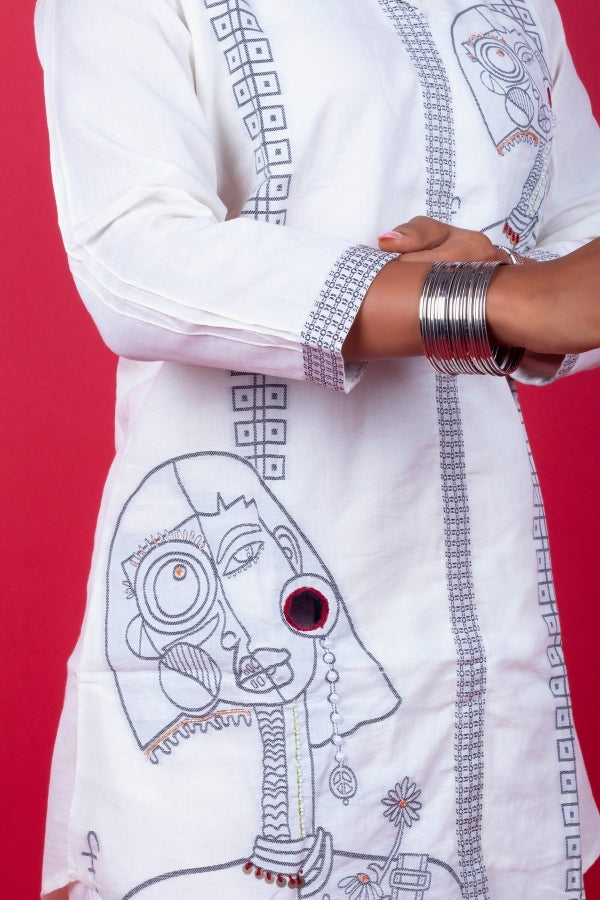 π€ Elegant White Embroidered Co-ord Set with Thread & Moti Work