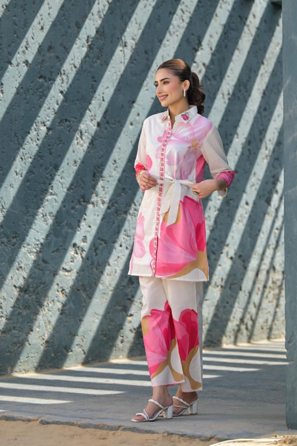 Chic White Floral Co-ord Set πΈπ | Elegant & Breezy Cotton Blend Outfit for Women