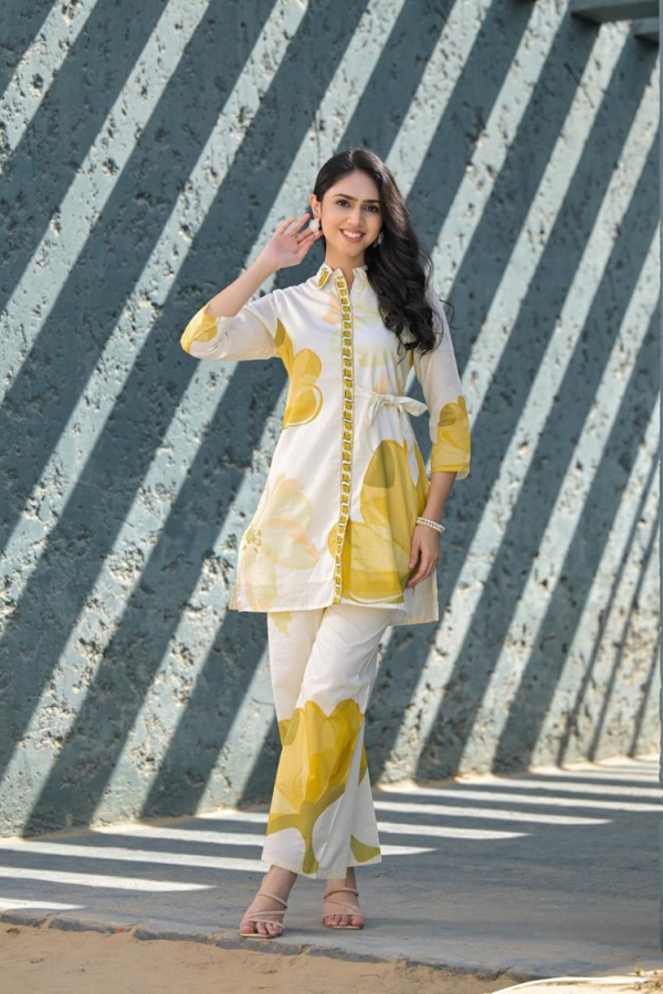 Sunny Bloom Co-ord Set ๐ผ๐ฟ | Elegant White & Yellow Floral Cotton Outfit for Women