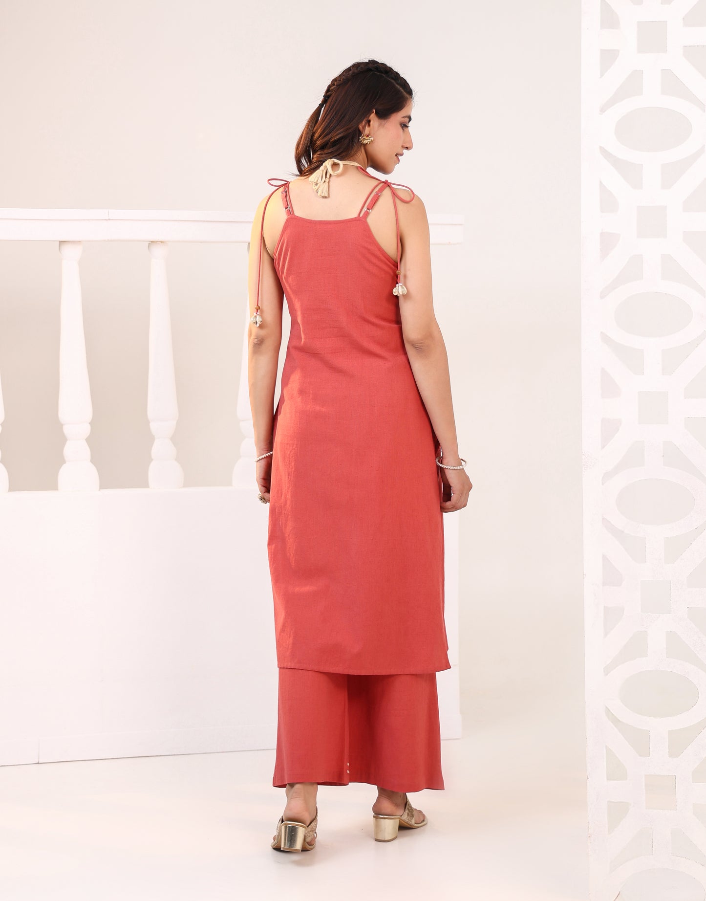 Elegant Coral Kurta Set with Threadwork Detailing & Palazzo Pants