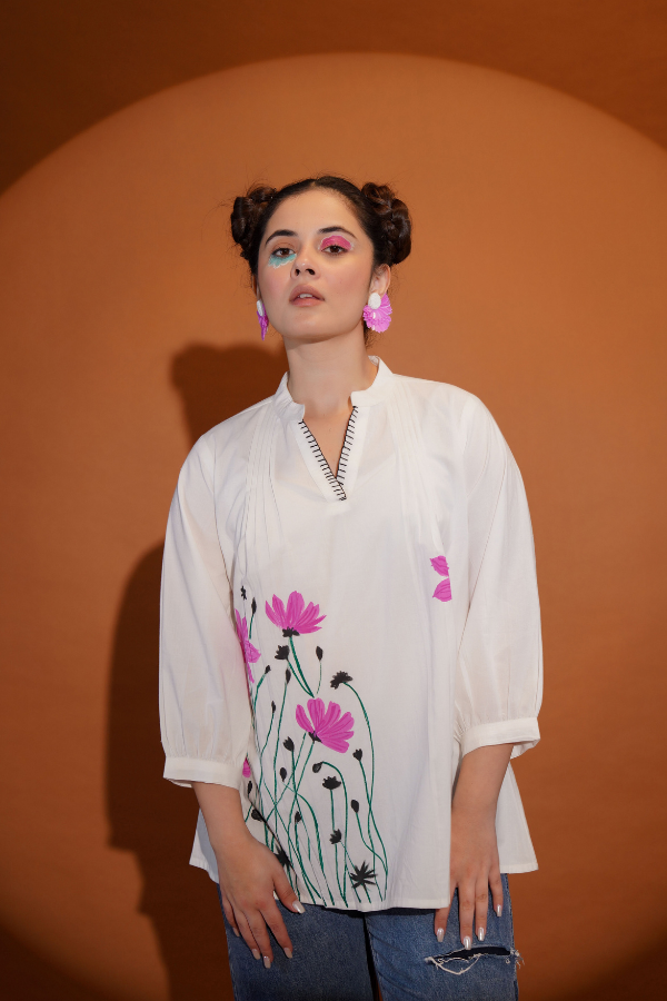 πΈ Elegant White Floral Top for Girls & Women | Hand Painted & Hand Work π¨β¨