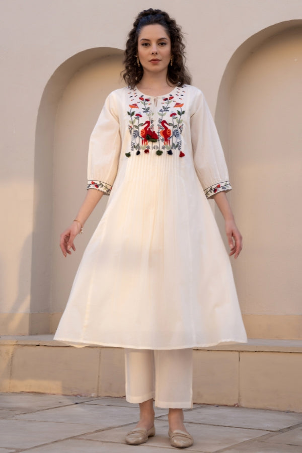 Elegant White Embroidered Kurta Set with Multicolor Hand Work