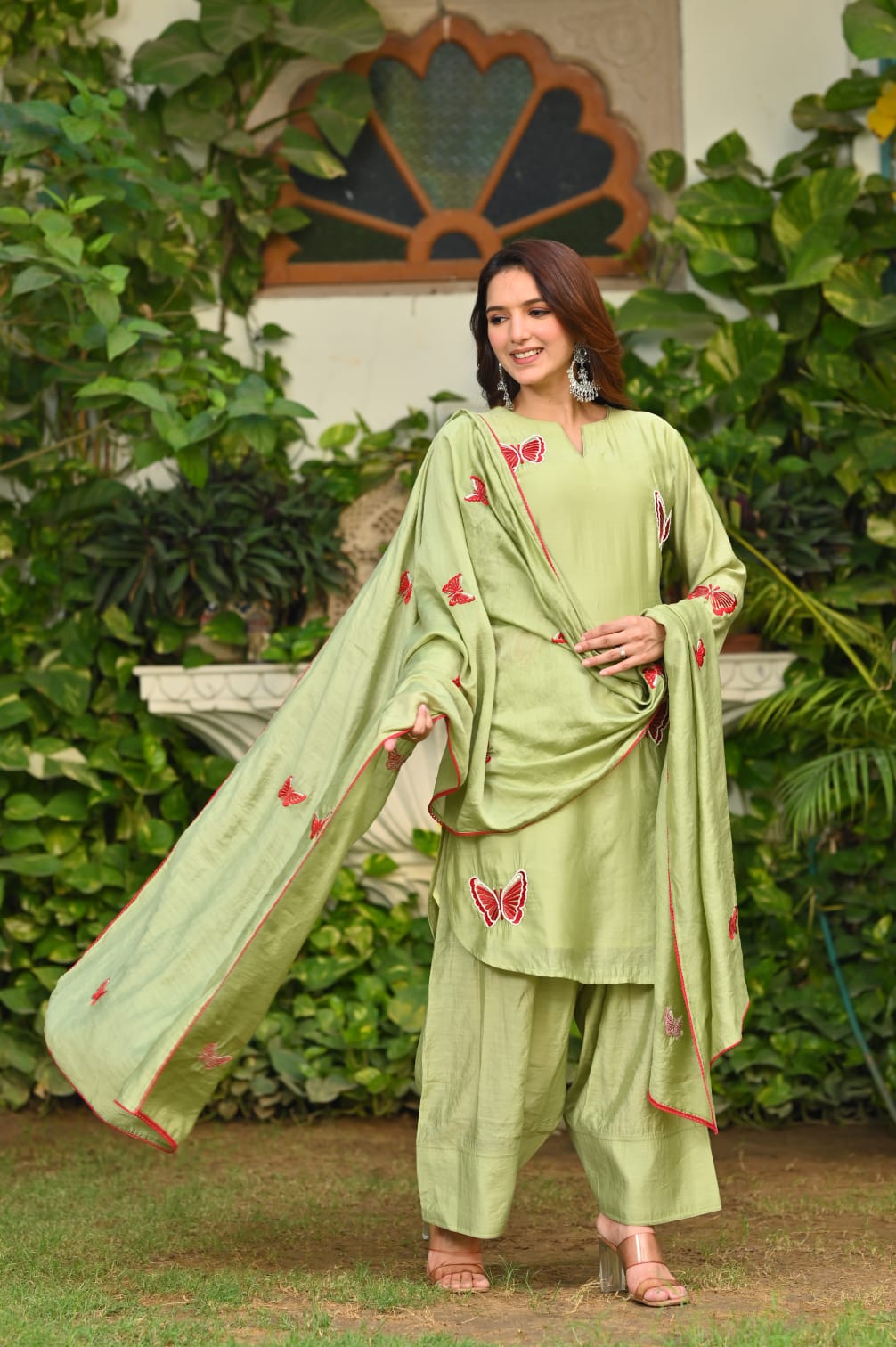 π¦ Mint Green Butterfly Embroidered Co-ord Set