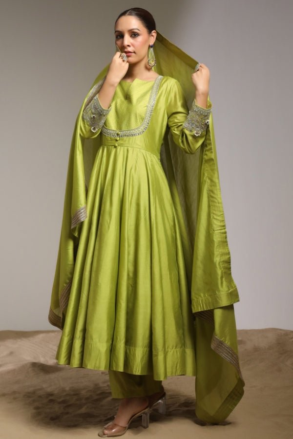 Elegant Green Anarkali with Hand - Embroidered Details - Anusheet Fashion