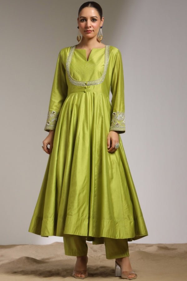 Elegant Green Anarkali with Hand - Embroidered Details - Anusheet Fashion