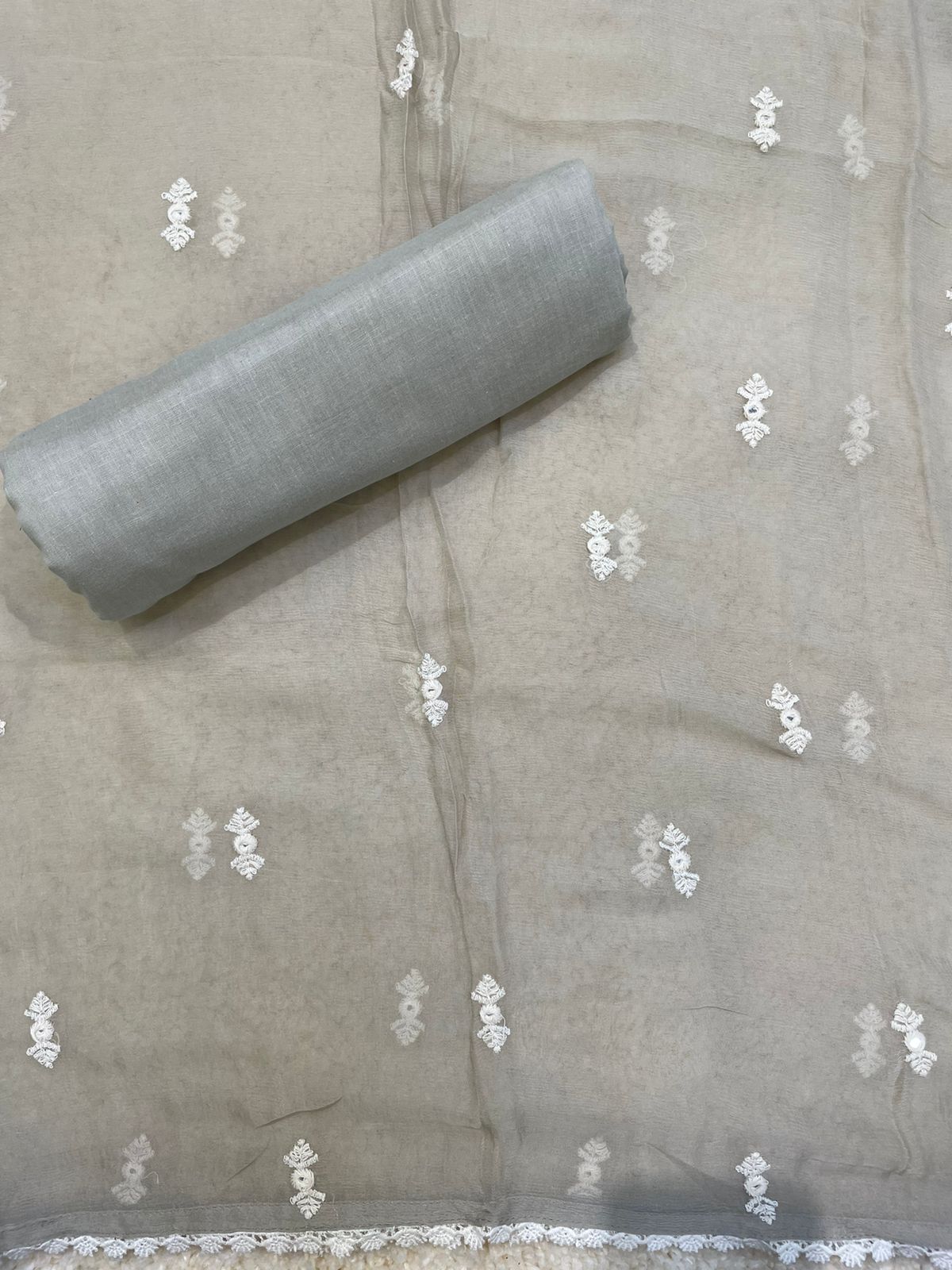 Grey Threadwork And Print Unstitched Suit Set - Anusheet Fashion