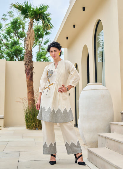 Ivory Bloom Embroidered A-Line Kurta Set 🌸✨