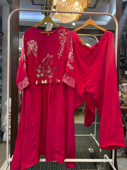 Diveti Red Suit Set With Floral Hand-Work