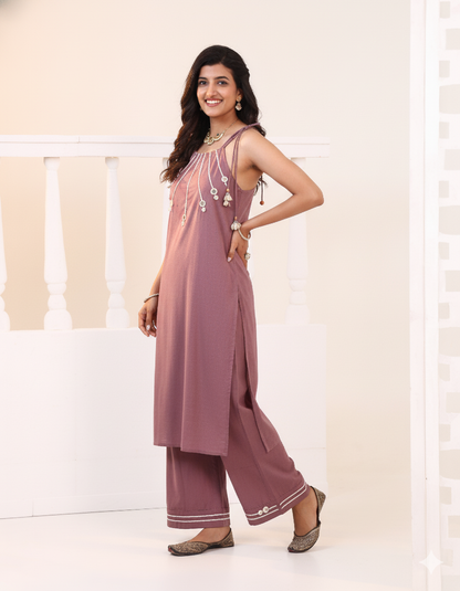 Taniya Mauve Sleeveless Kurta Set