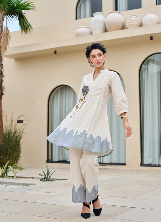 Sahara Grace Embroidered Kurta & Trouser Set 🏜️✨