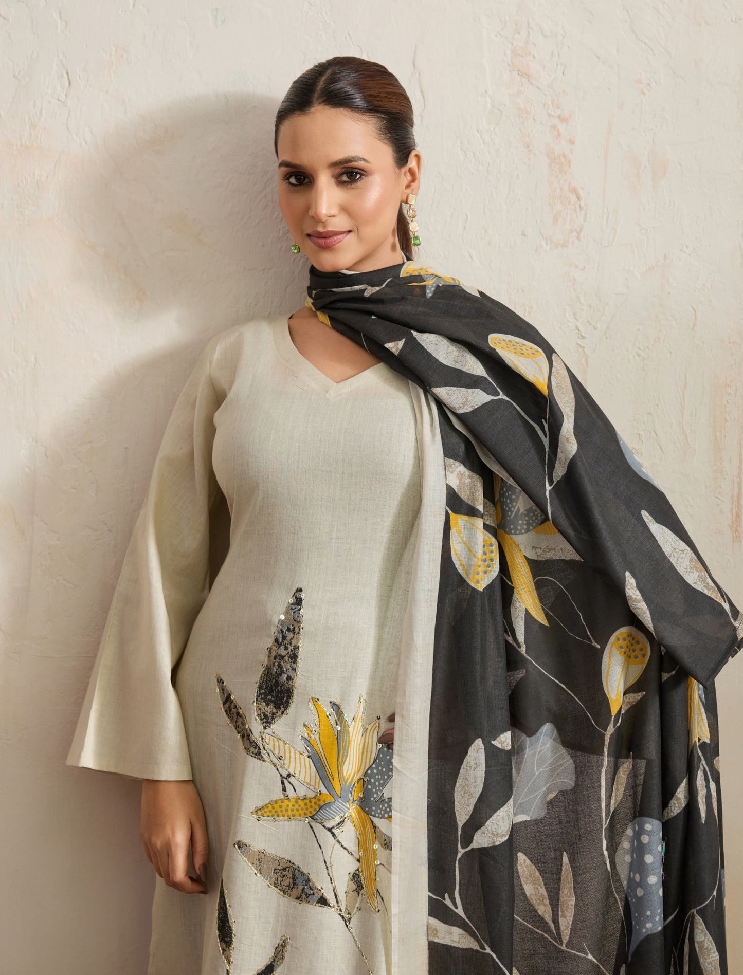 Rolex Chiku Unstitched Salwar Suit Material