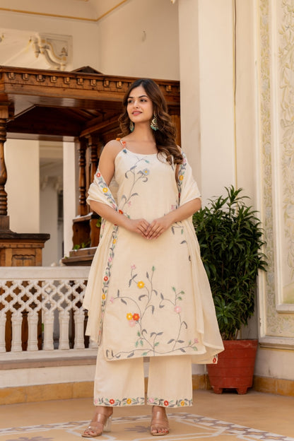 Ivory Bloom Embroidered Kurta Set 🌿