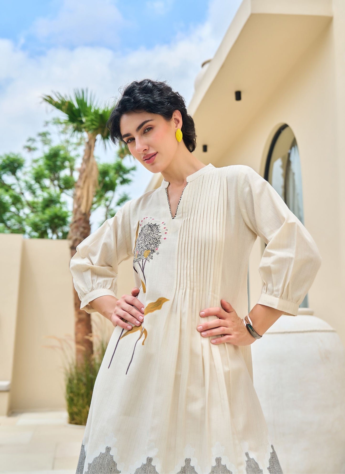 Ivory Bloom Embroidered A-Line Kurta Set 🌸✨