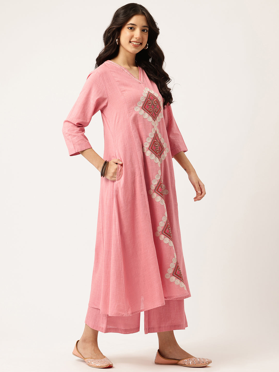 🌸 Rose Grace Embroidered Co-Ord Set – Timeless Elegance in Pink 🌸