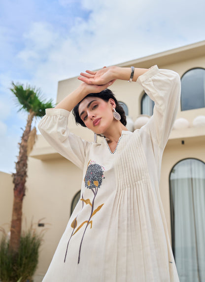 Sahara Grace Embroidered Kurta & Trouser Set 🏜️✨