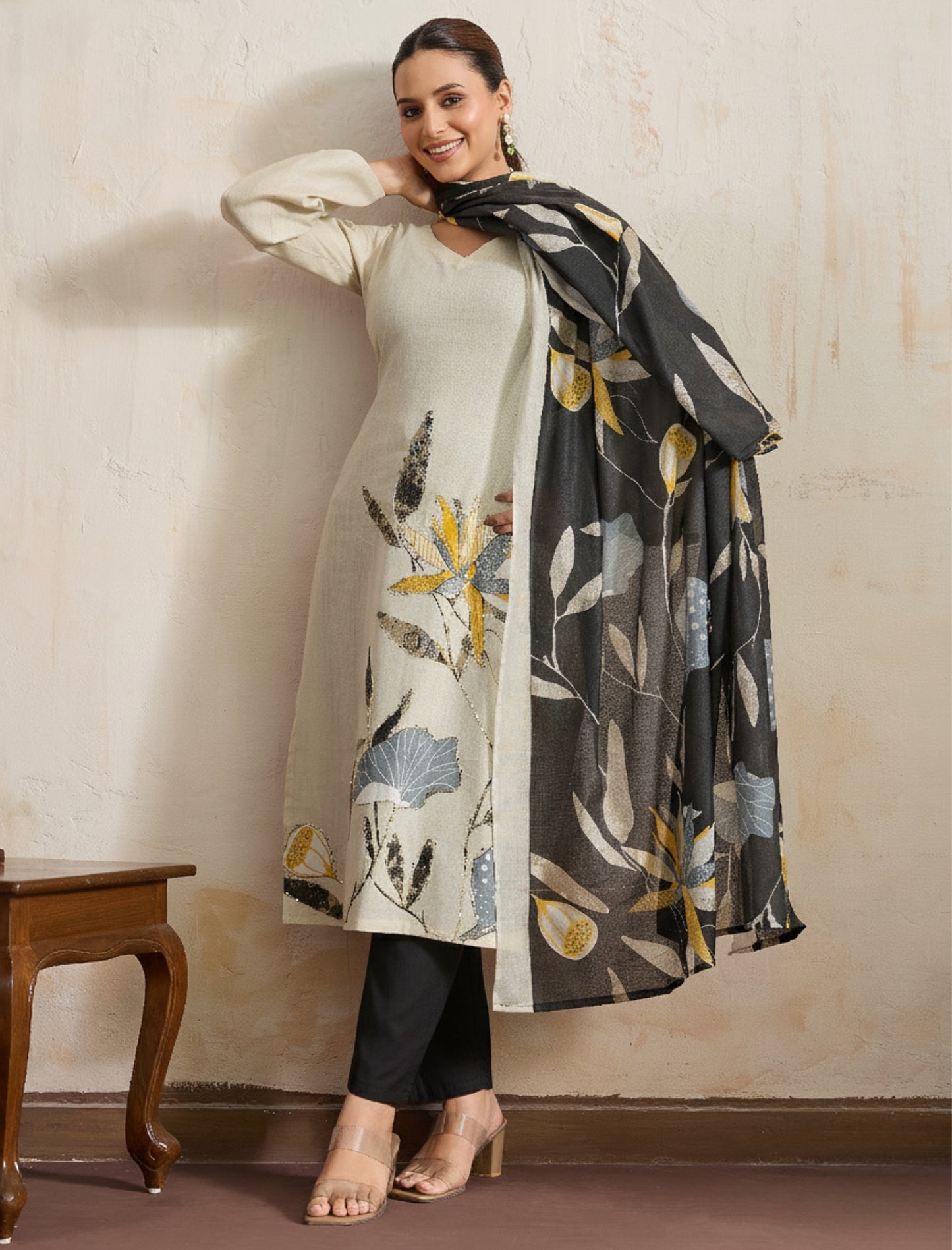 Rolex Chiku Unstitched Salwar Suit Material