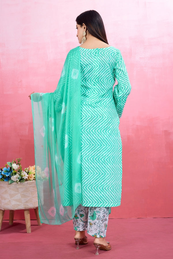 Women's Elegant Light Green Pure Cotton Kurta Set Soft & Breathable