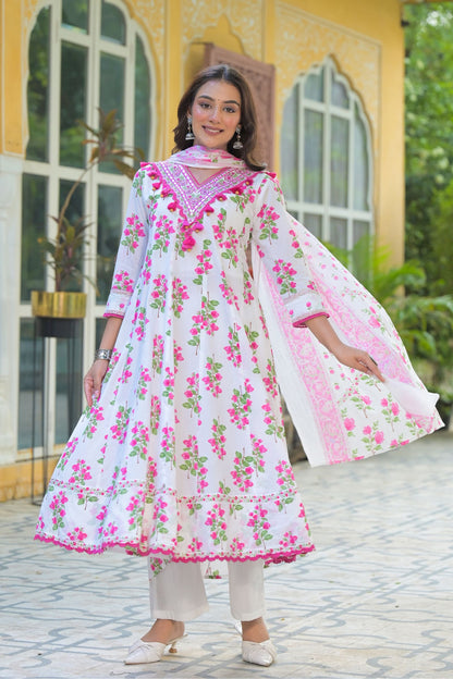 Women’s Ethnic Wear White Floral Pure Cotton Anarkali Kurta Pant Set with Dupatta