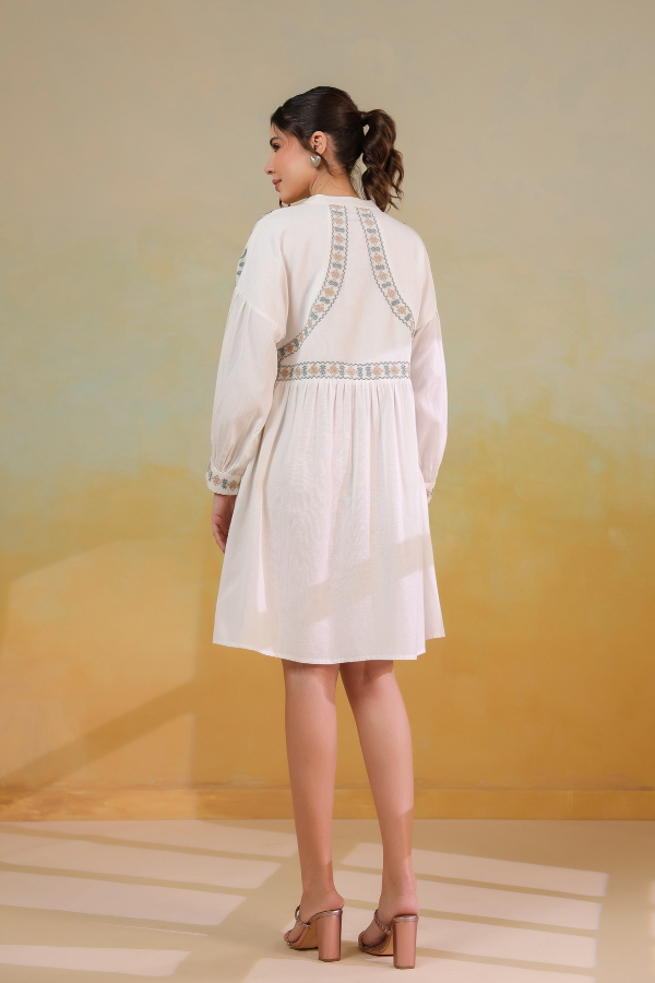 🤍 GraceGlint White Embroidered Dress | Elegant Fit & Artisanal Detailing ✨👗