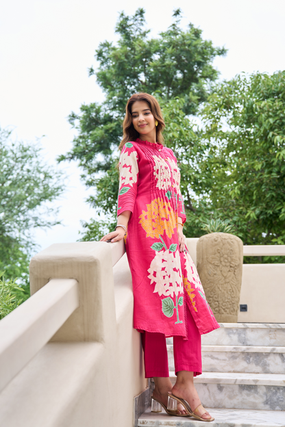 Pink Floral Embroidered Kurta Set with Straight Pants | Elegant Festive Wear