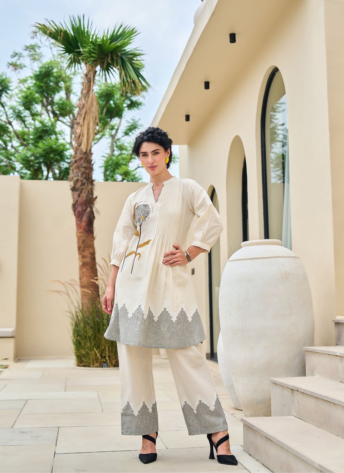 Ivory Bloom Embroidered A-Line Kurta Set 🌸✨