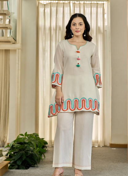 Roamni Colorful Embroidery Co-ord Set