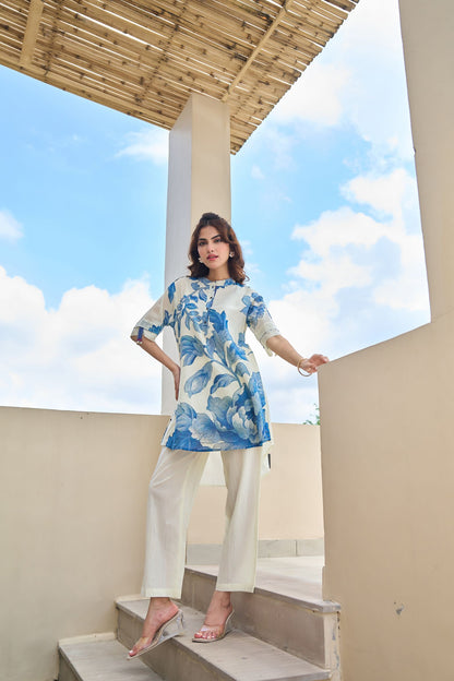 White & Blue Floral Printed Kurta Set with Straight Pants | Elegant Summer Wear