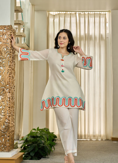 Roamni Colorful Embroidery Co-ord Set