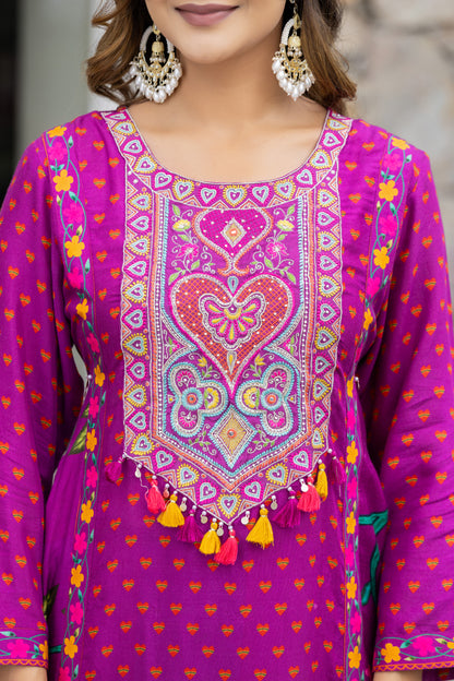 Flowy Floral Print And Hadwork Anarkali Set