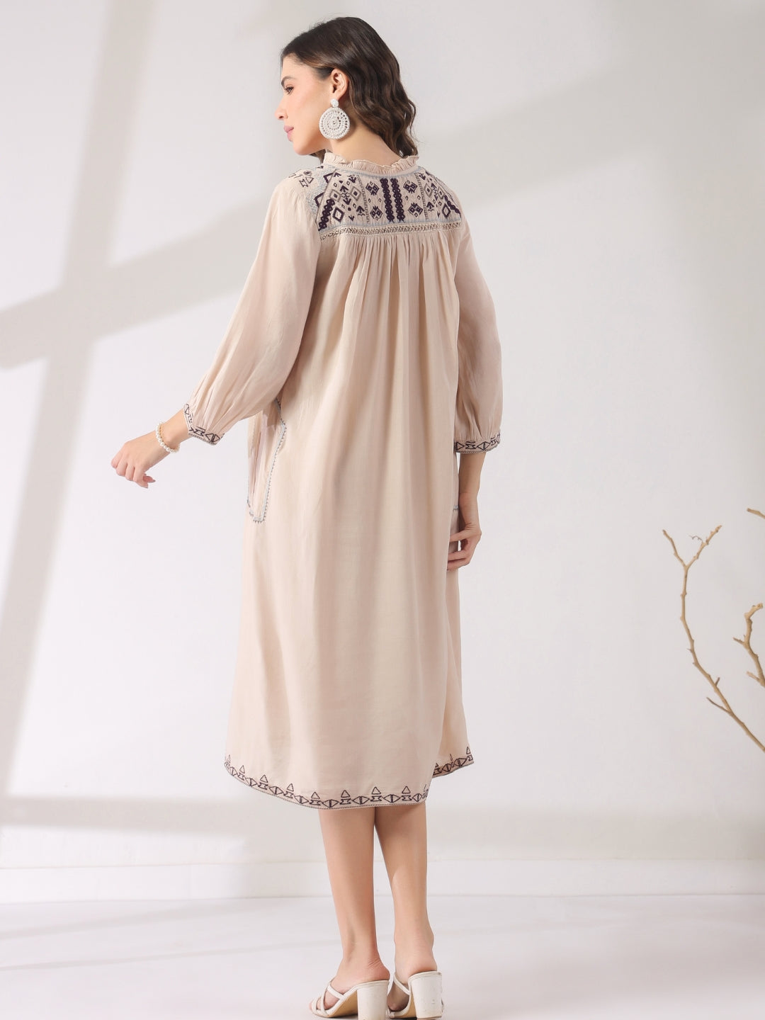 🤍 Elegant White Hand-Embroidered Midi Dress
