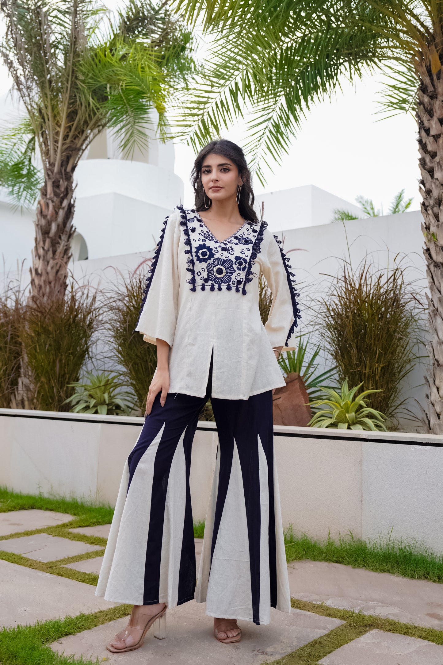 Sonakshi Navy Blue Embroidered Co-Ord Set
