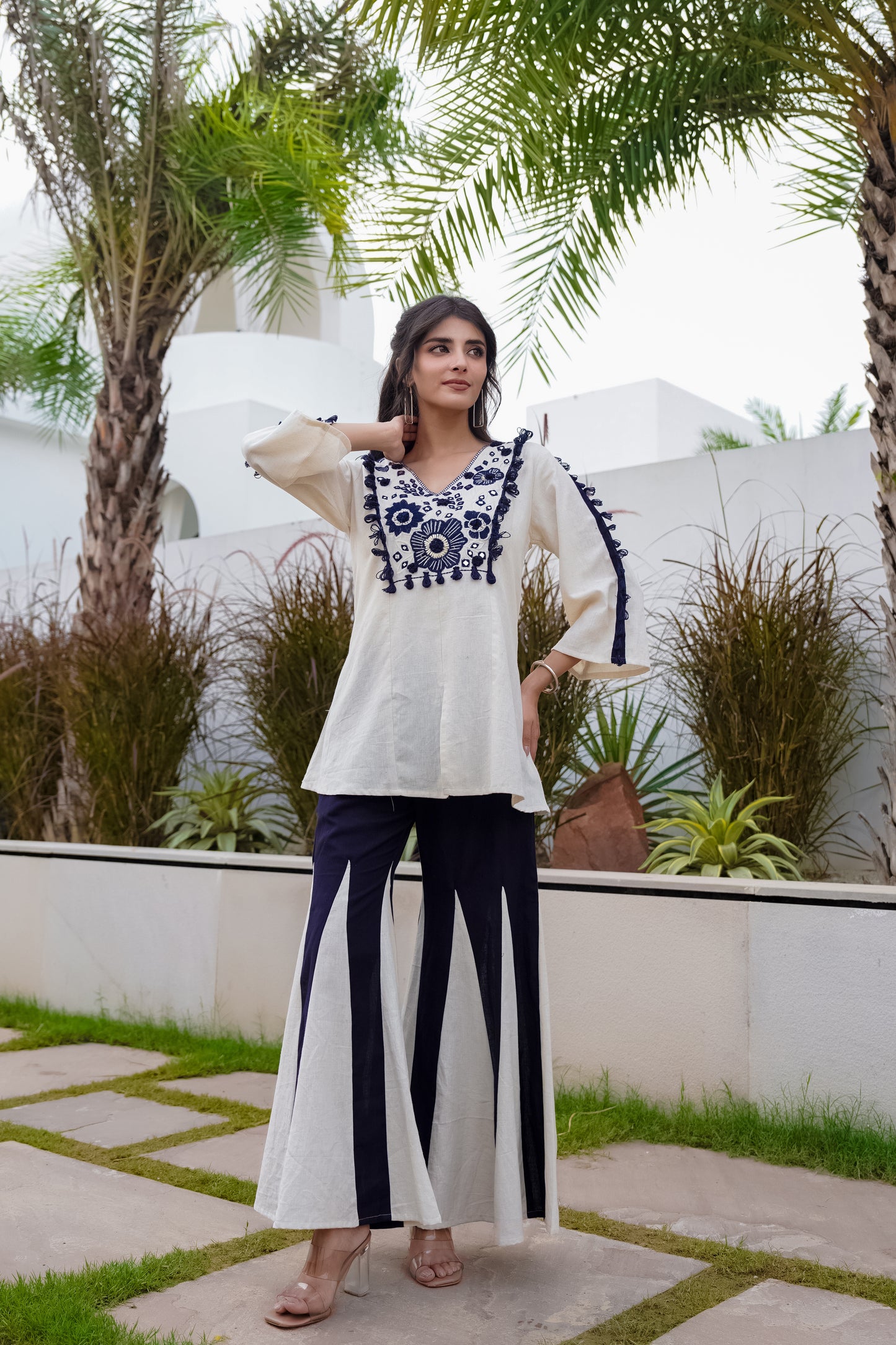 Sonakshi Navy Blue Embroidered Co-Ord Set