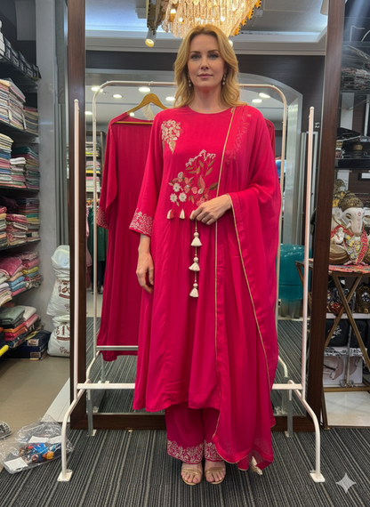 Diveti Red Suit Set With Floral Hand-Work