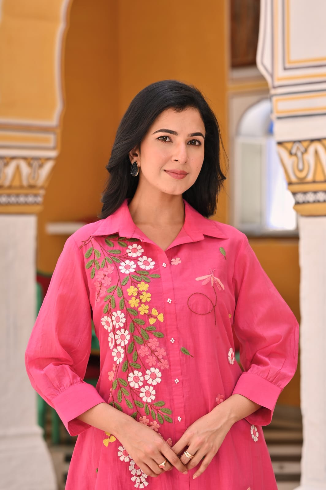 🌸 Elegant Pink Floral Embroidered Kurta Set – Grace in Every Thread