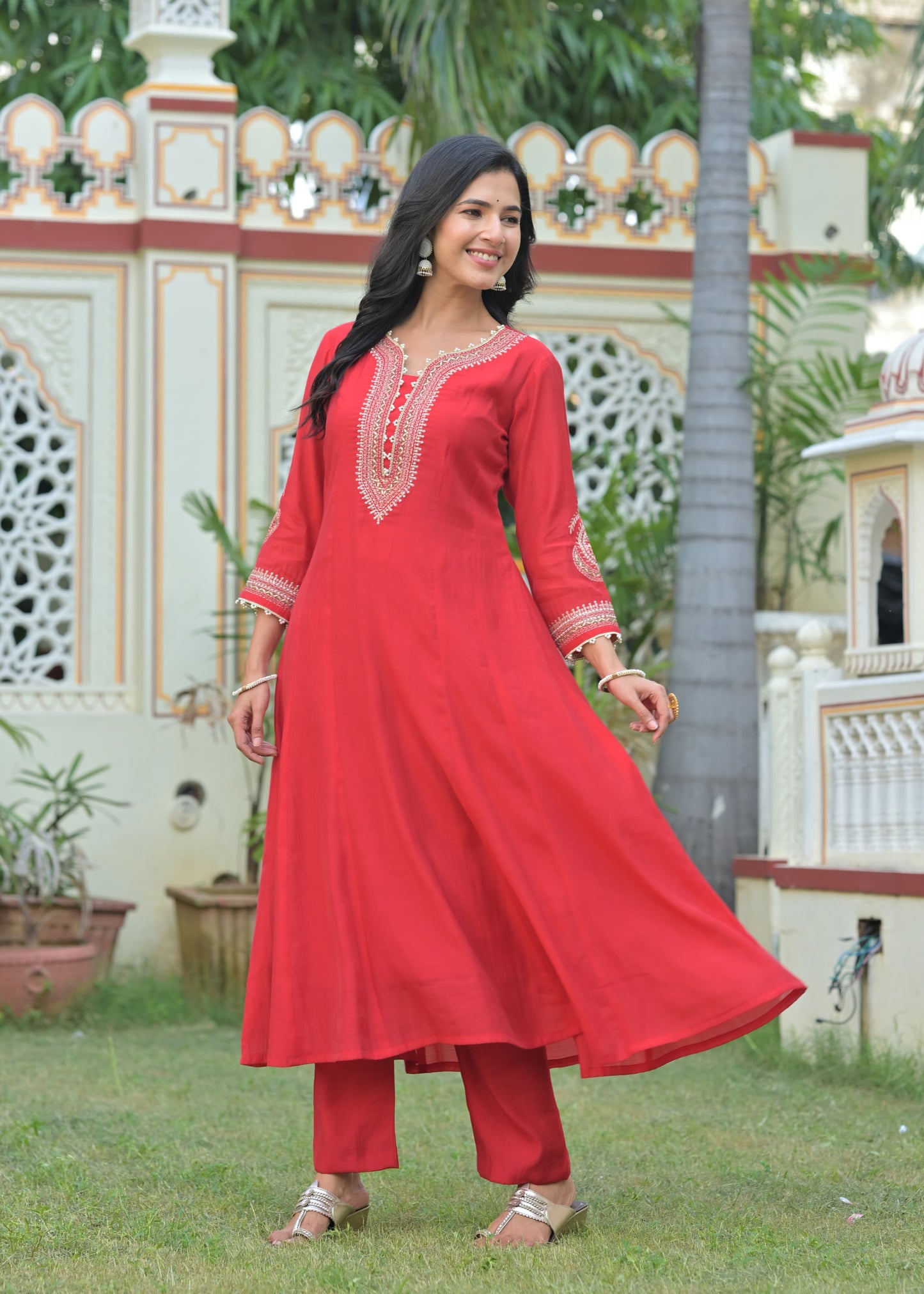 ❤️ Women’s Red Embroidered Kurta Set with Dupatta – Elegant Festive Wear