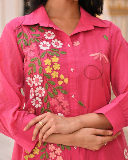 🌸 Elegant Pink Floral Embroidered Kurta Set – Grace in Every Thread