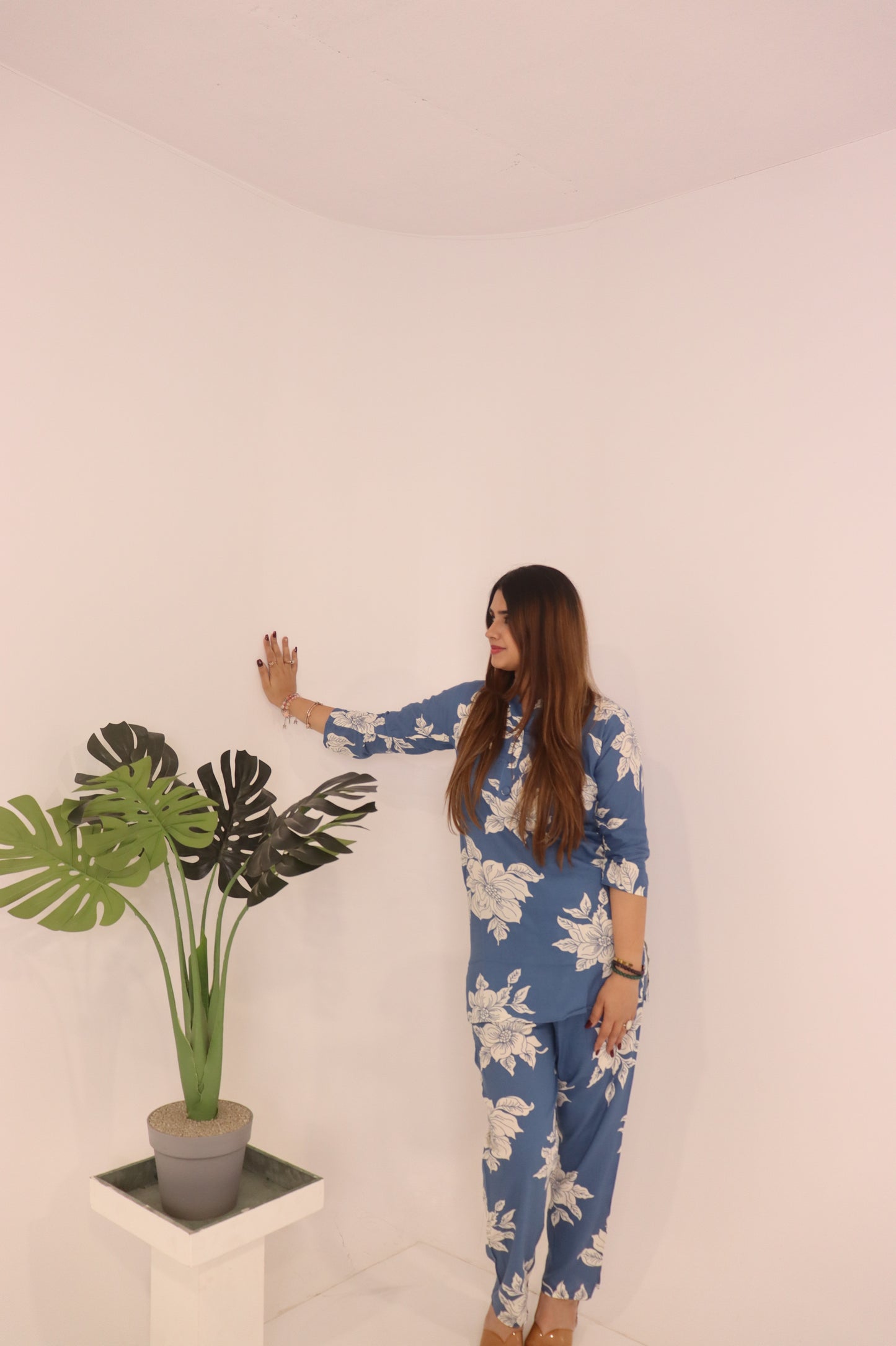 🦋 Floral Breeze Co-Ord Set – Blue & White Elegance