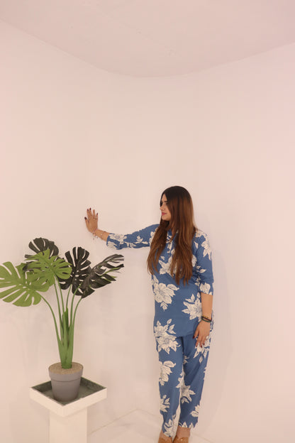 🦋 Floral Breeze Co-Ord Set – Blue & White Elegance