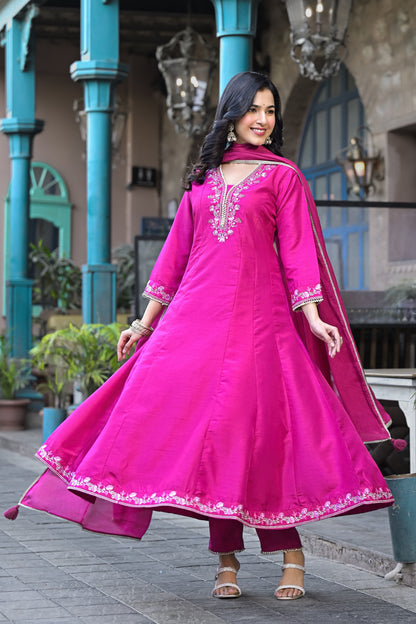 Latest Pink Muslin Anarkali Suit With Full Flair
