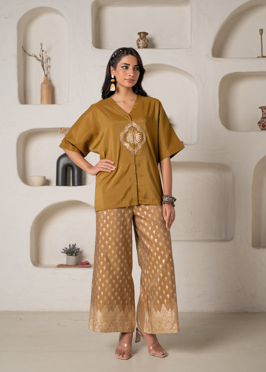 🌼 Mustard Majesty Co-Ord Set – A Blend of Tradition & Modern Grace