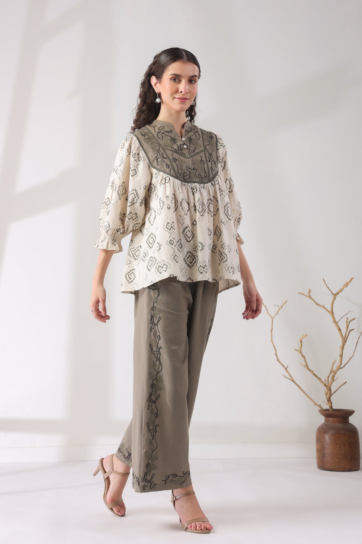 Bohemian Chic | Earthy Elegance | Embroidered Lounge Set 🌾✨