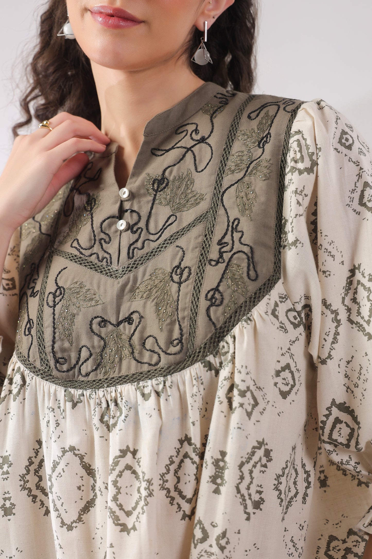 Bohemian Chic | Earthy Elegance | Embroidered Lounge Set 🌾✨