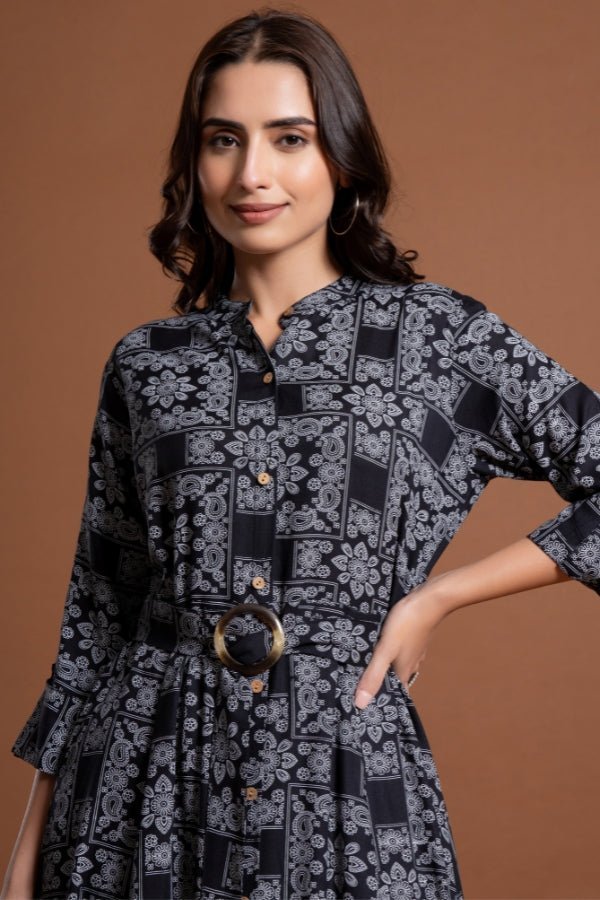 Elegant Black Floral Belted Midi Dress - Anusheet Fashion