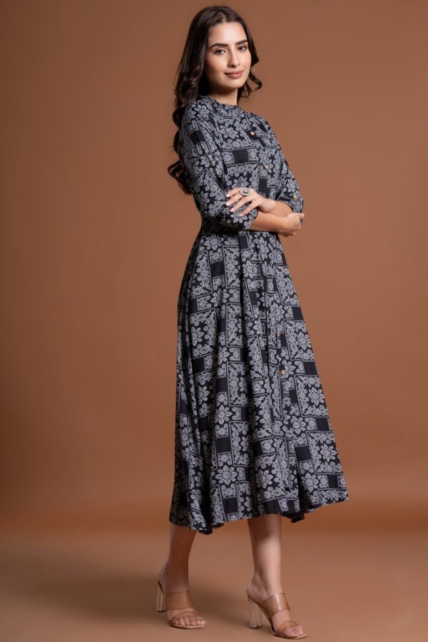 Elegant Black Floral Belted Midi Dress - Anusheet Fashion
