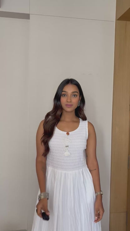 Pallavi White Handcrafted Floral Embroidered Co-Ord Set