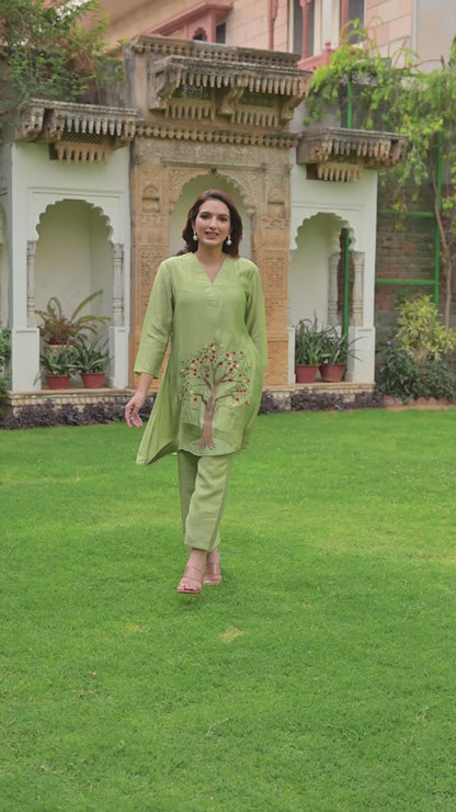 🌿 Women’s Light Green Cotton Kurta Set with Handcrafted Tree Embroidery